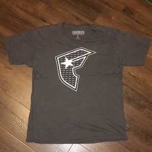 Vintage "Famous Stars and Straps" t-shirt